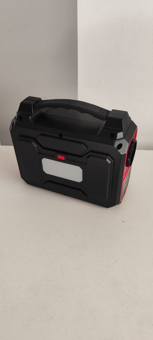 Stacja zasilania Power bank Powkey R100 uszkodzony