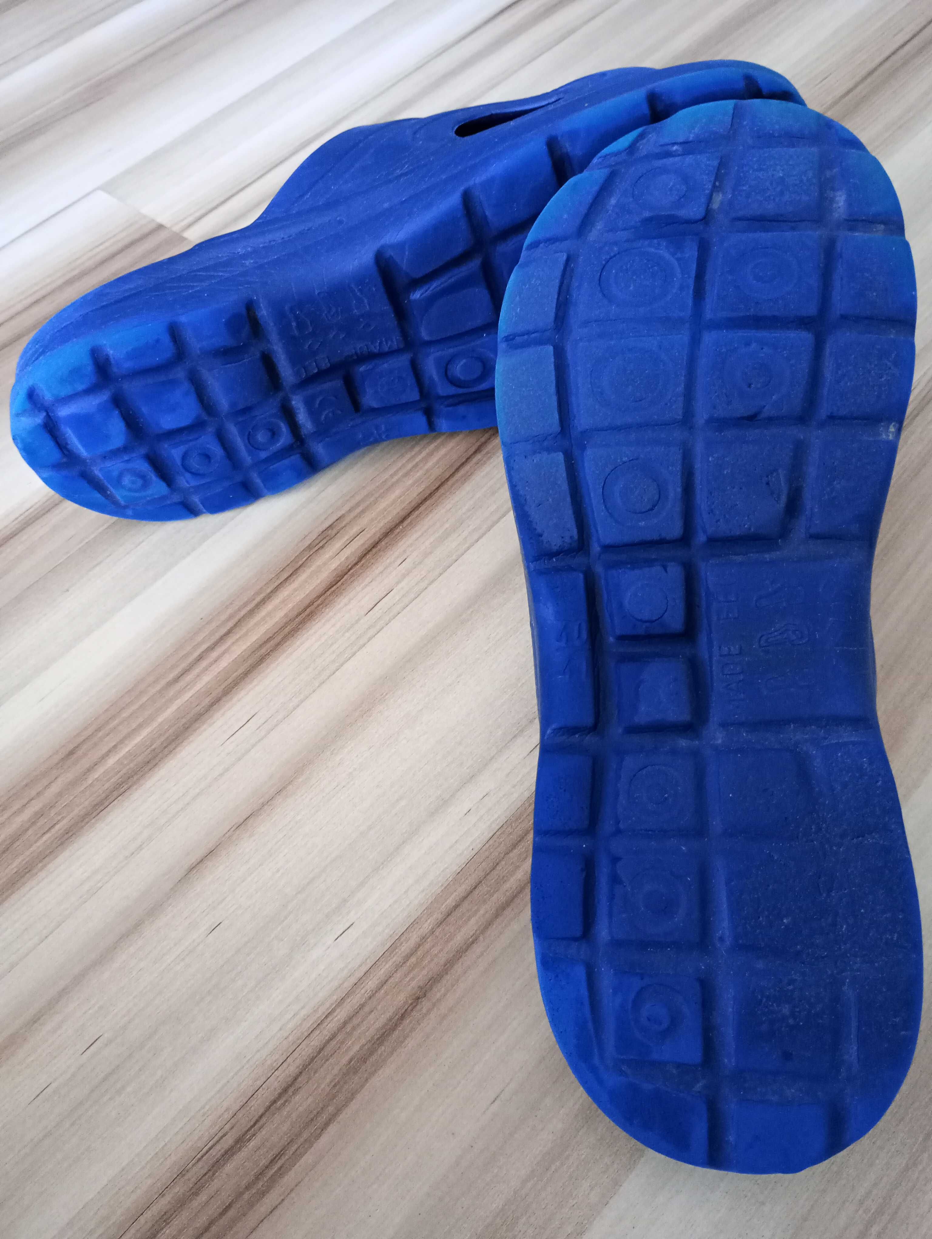 Wysokie adidasy NIKE rozm 40 plus granatowe kllapki
