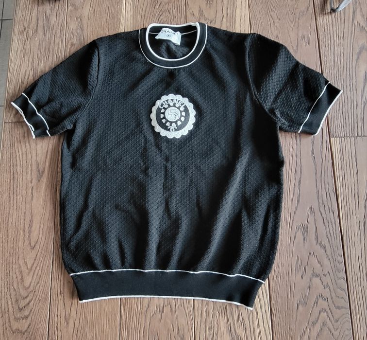 Chanel bluzeczka logo perfum Chanel nr 5