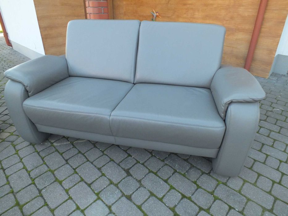 Wypoczynek skórzany firmy Musterring kolor szary.