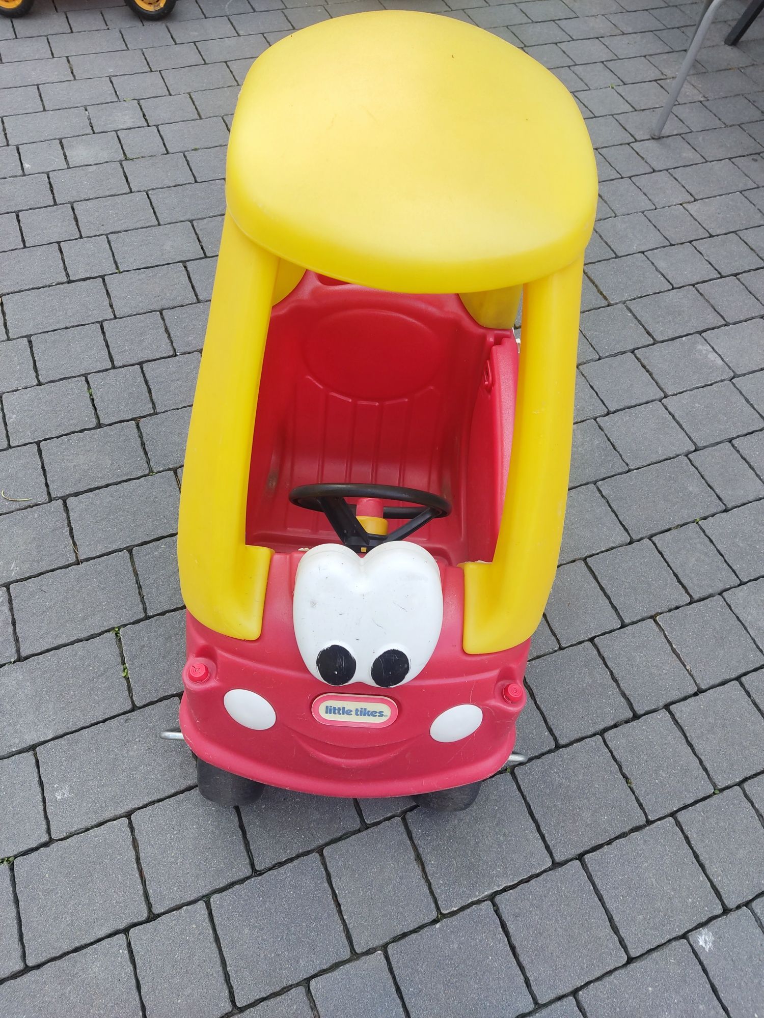 Samochodzik jeździk little tikes