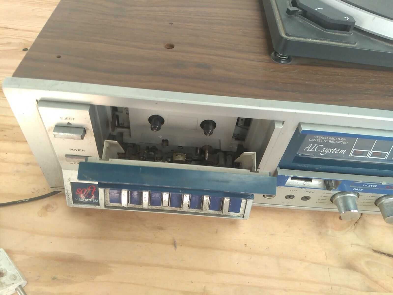 Vintage Radio Vinyl Cassette Player RESING STR-S777PMC made Japan