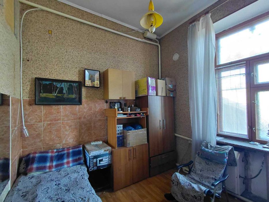 Продам 1 к. квартиру в Центре в жилом состоянии