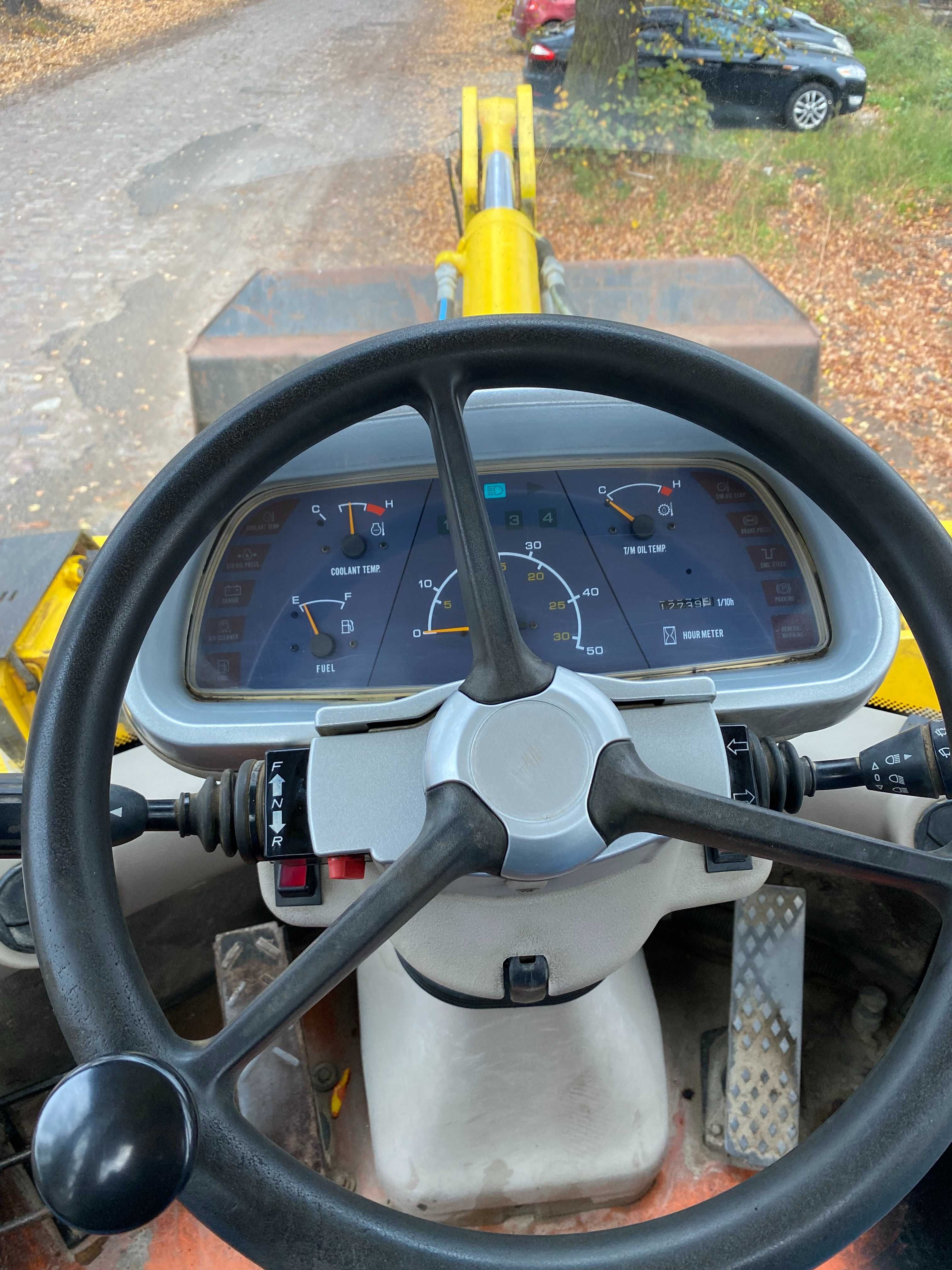 Ładowarka kołowa czołowa Fiat Kobelco W 130 / 13 ton 2m3