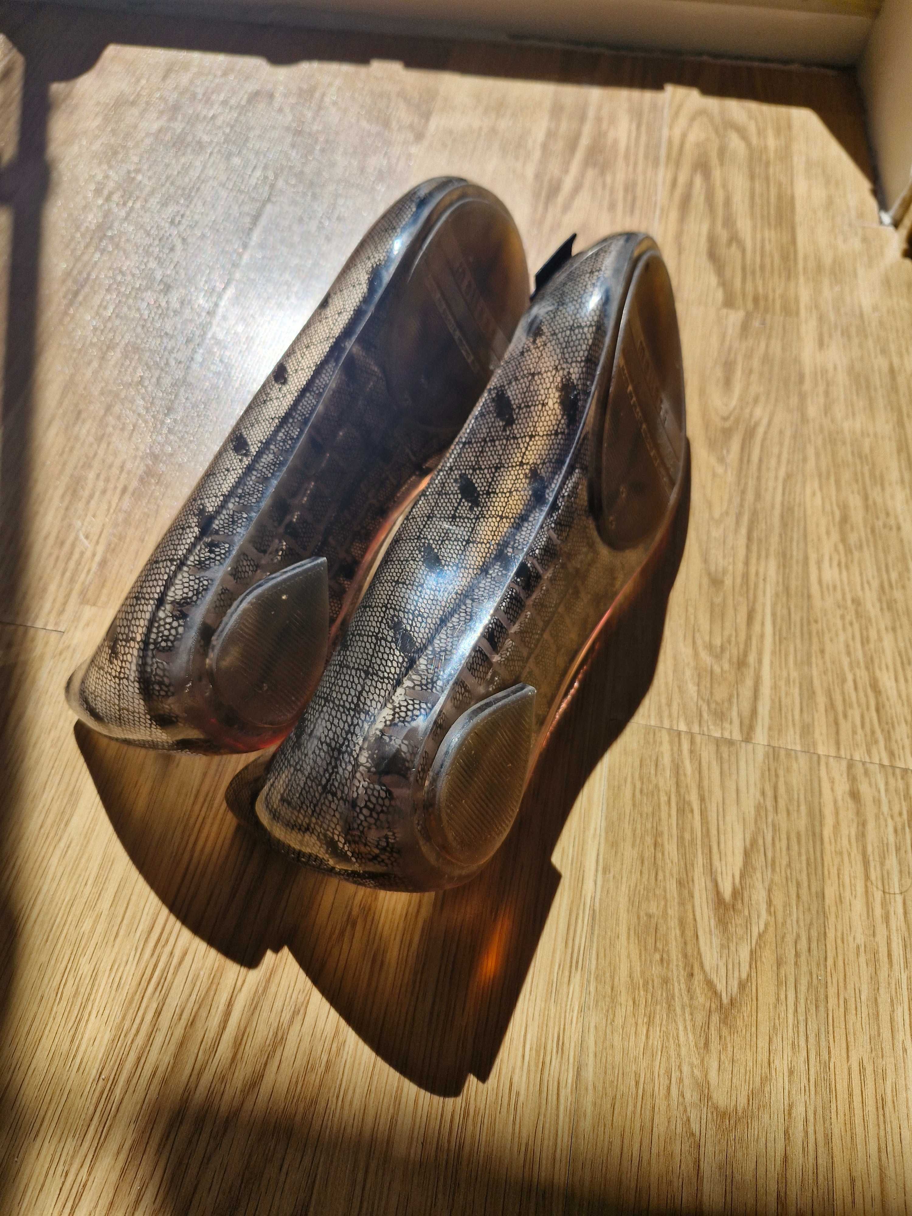 Buty Mellisa By Jason Wu w rozmiarze 40
