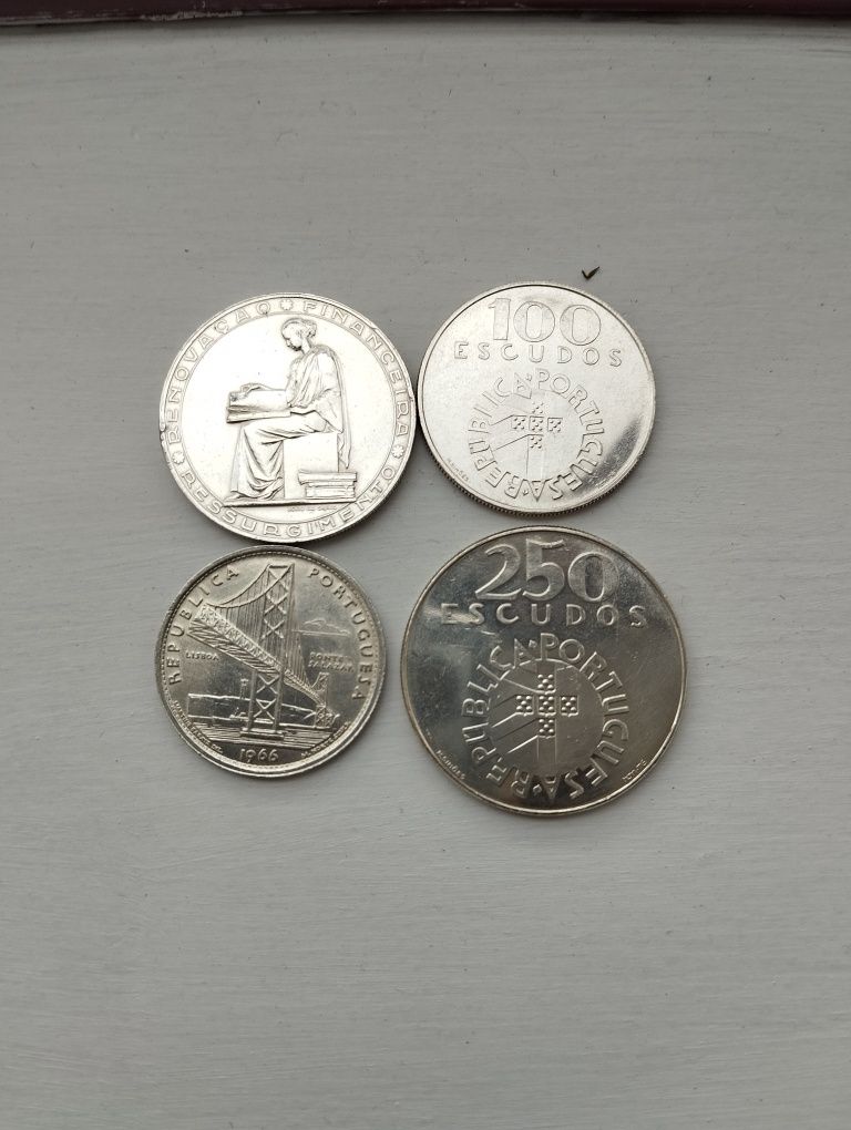Lote de moedas de prata