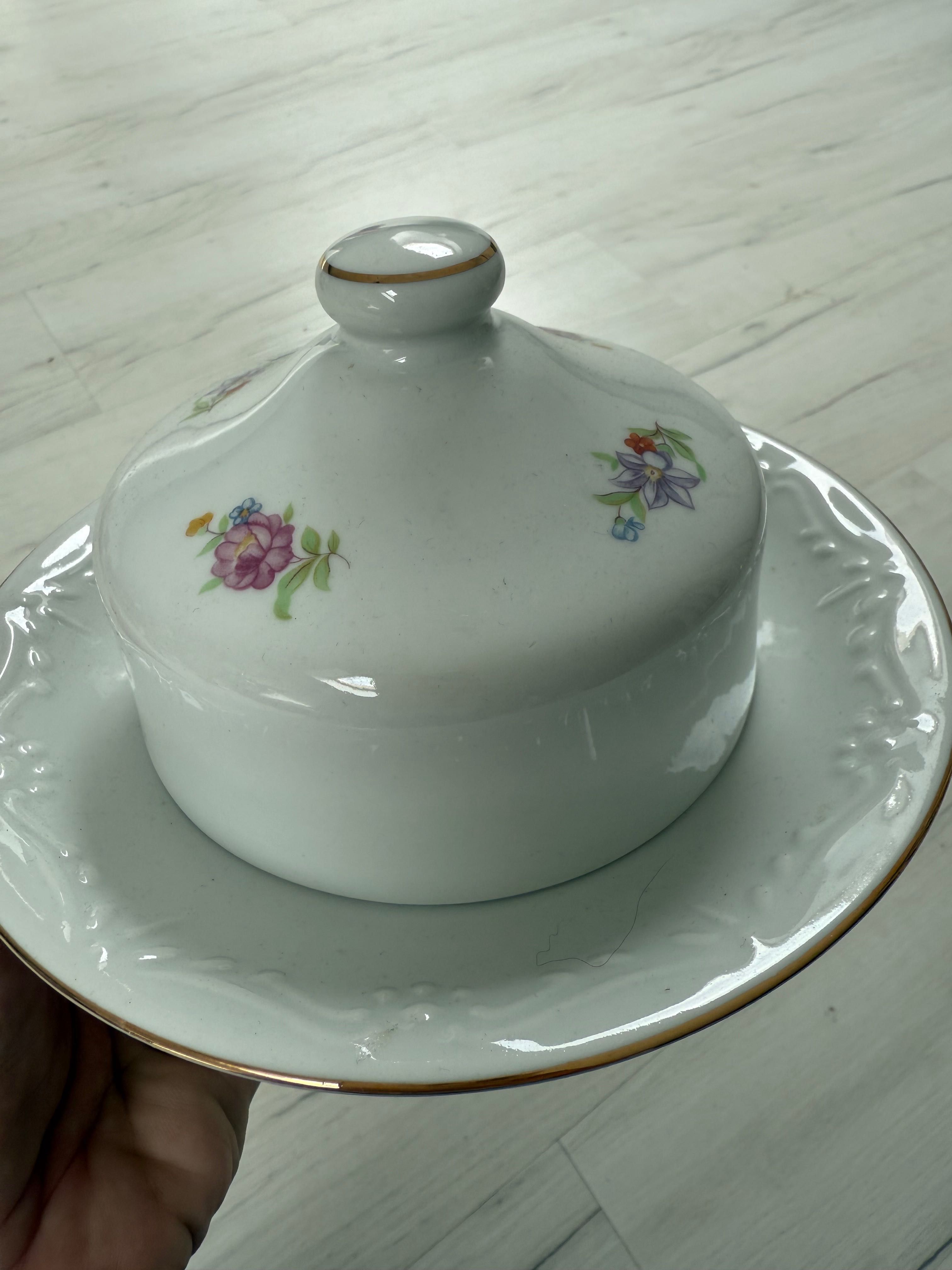 Maselniczka Jarolina porcelana