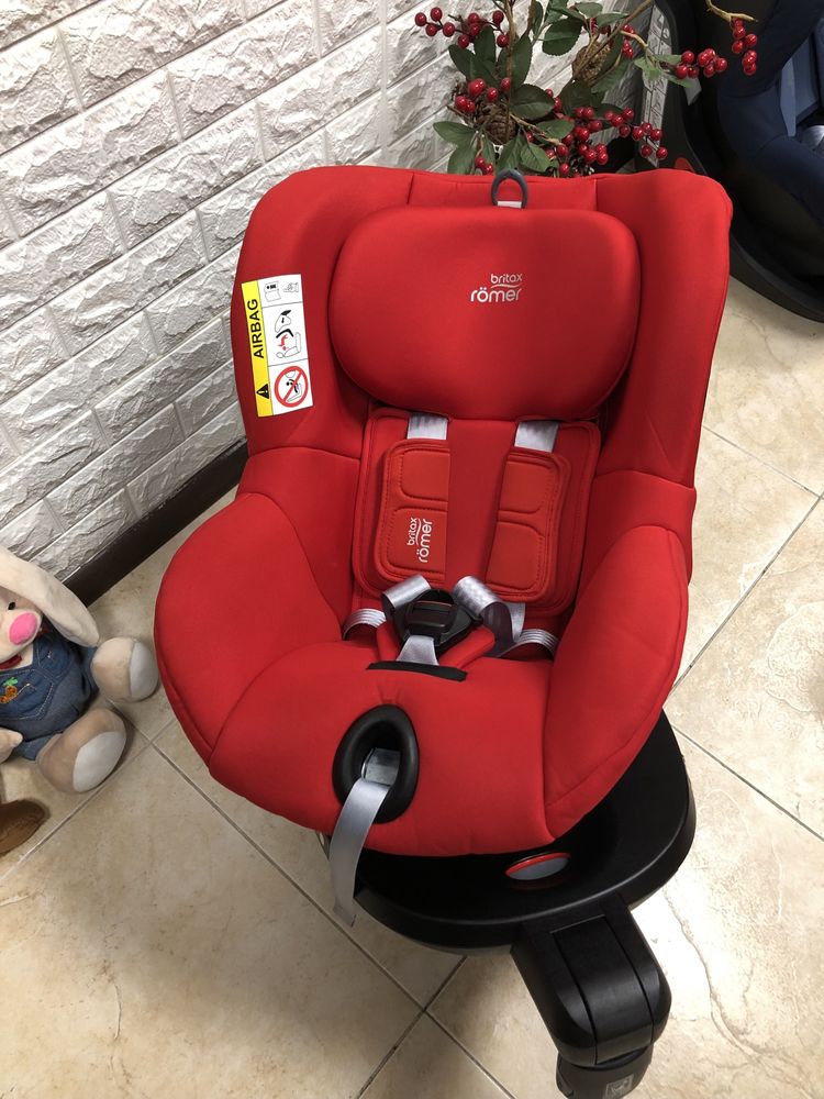 Автокрісло Britax Römer DUALFIX R Група 0+/1 (0-18 кг)