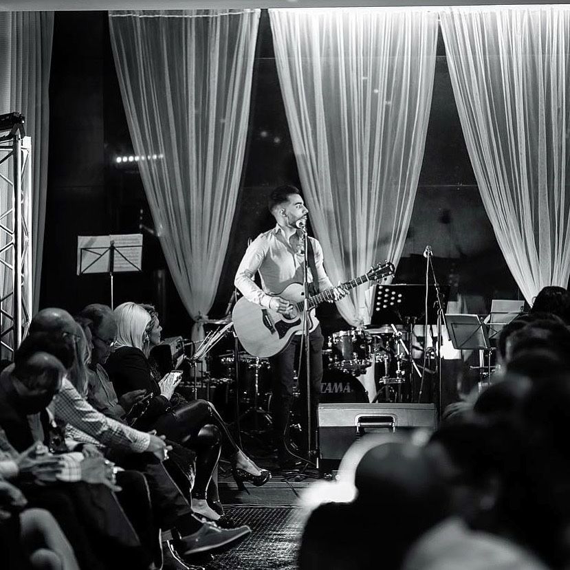 Musica ao vivo e DJ casamentos/eventos