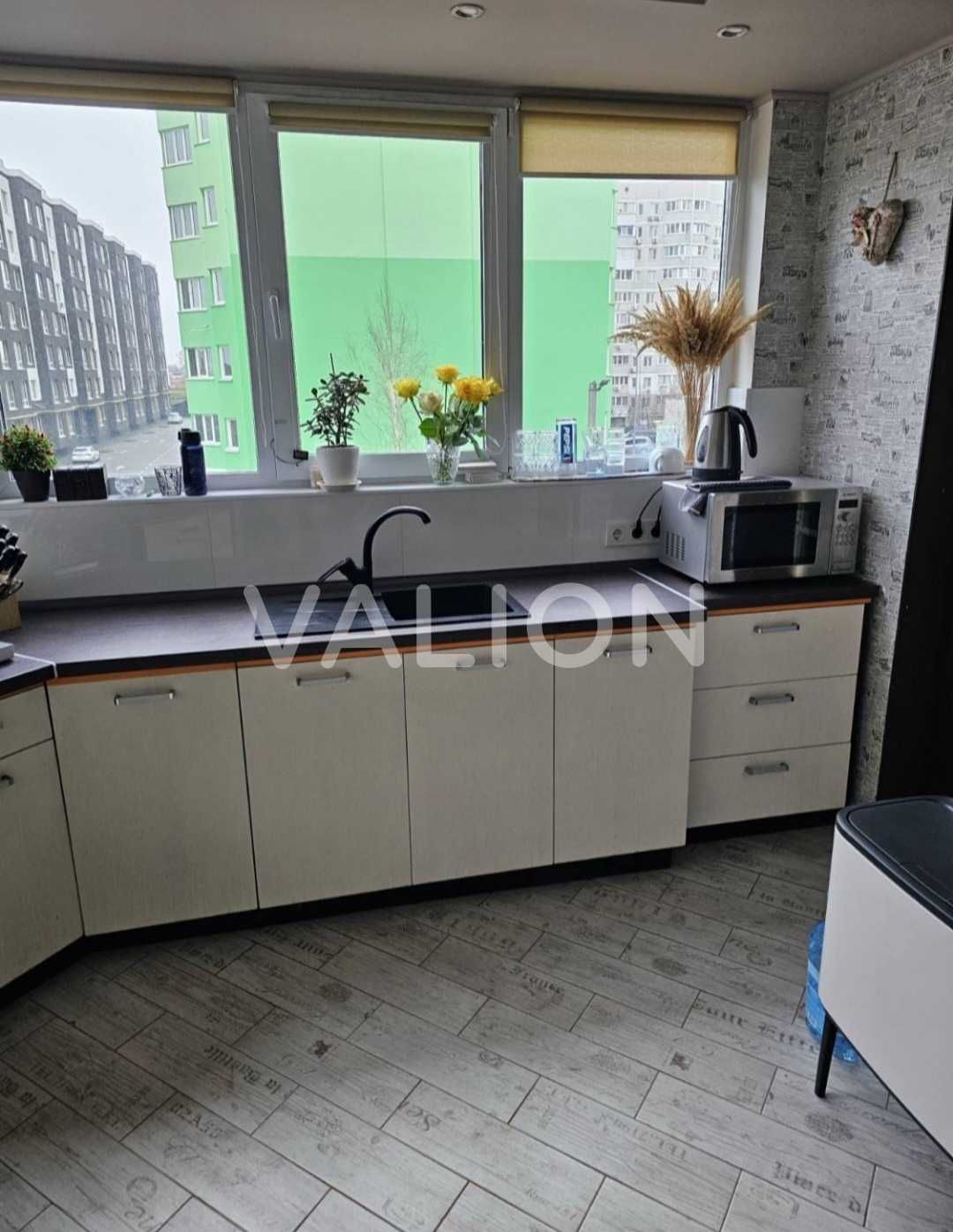 Продам 2кім.квартиру, 72кв.м. Святопетрівське Теплична,42 єВідновлення