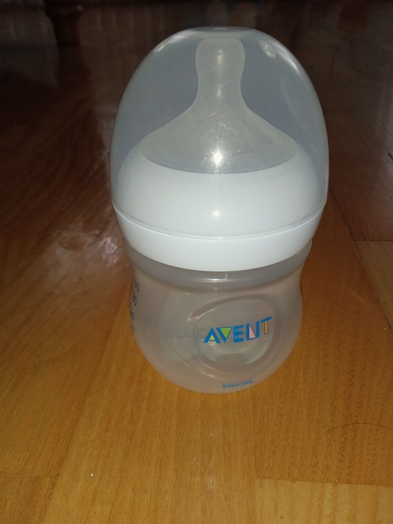 Пляшечка Philips AVENT Natural 125 мл