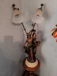 Candeeiro em metal antigo | Base suporte em madeira