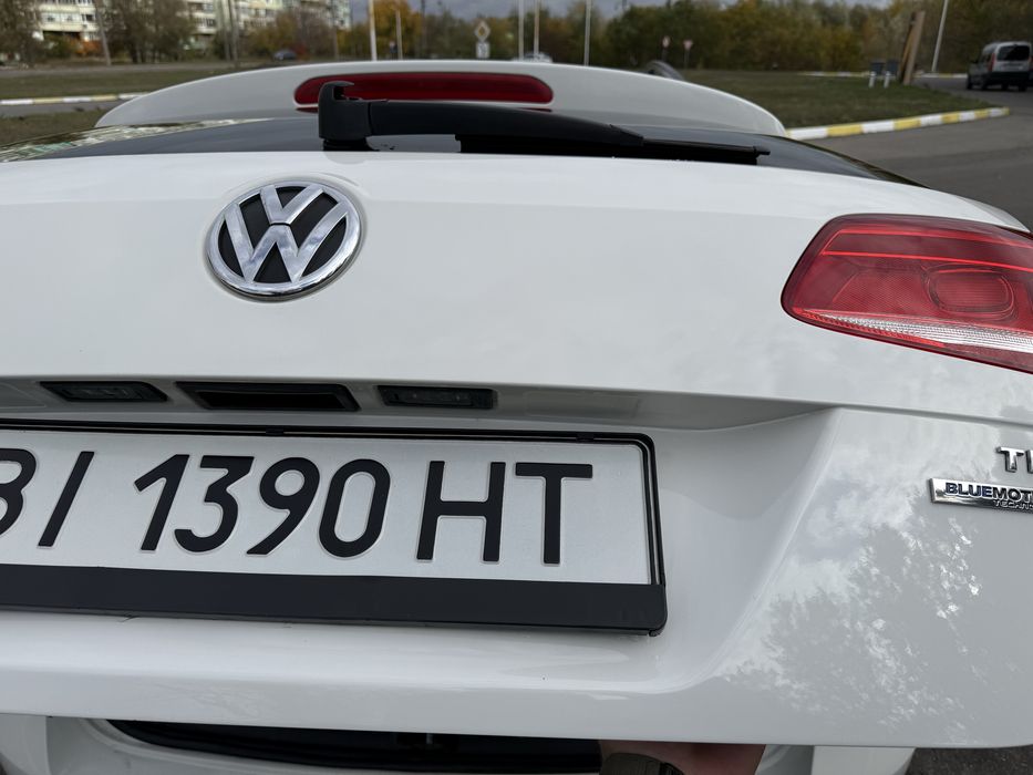 Passat B7 Не фарбований