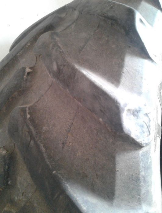 Opony Pirelli/Trelleborg TM 800(650/65 R 42*bliźniaki*bliźniacze)