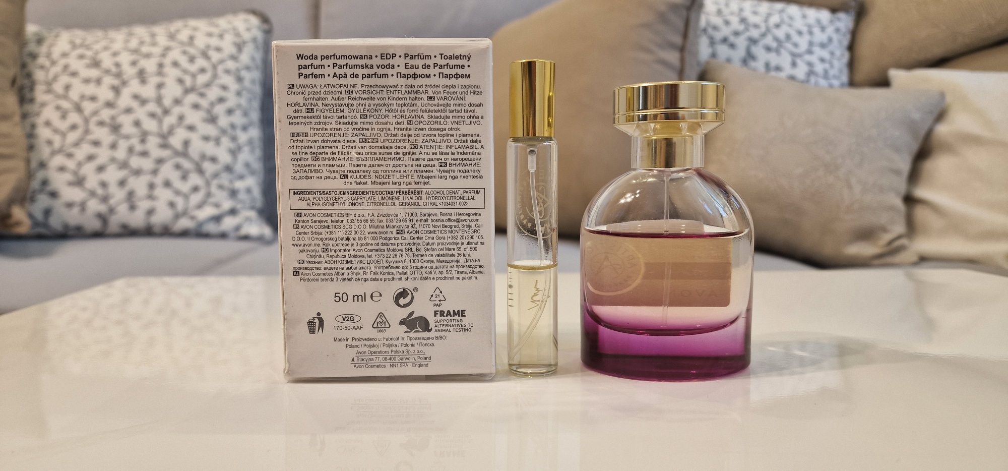 Pachouli Indulgence edp Avon Artistiqe 50ml z ubytkiem i perfumetką