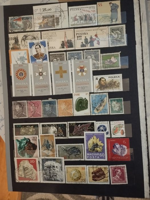 Zestaw znaczków wojsko i minerały