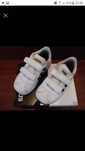 Sapatilhas adidas 23 como novas!