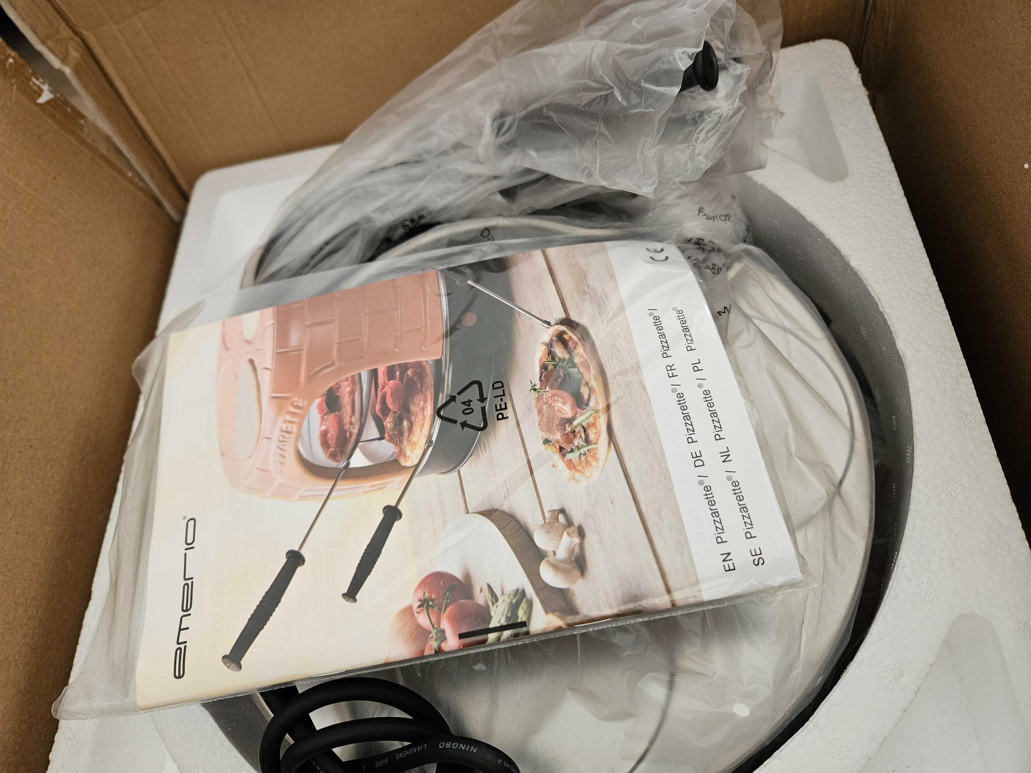 Piec elektryczny do pizzy Emerio Pizzarentte 1200W 240V