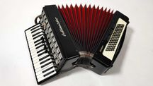 Akordeon Weltmeister Serino 80b- 3 chóry