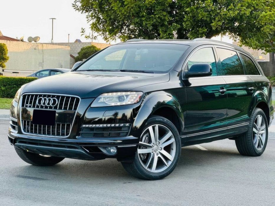 Audi Q7      2014