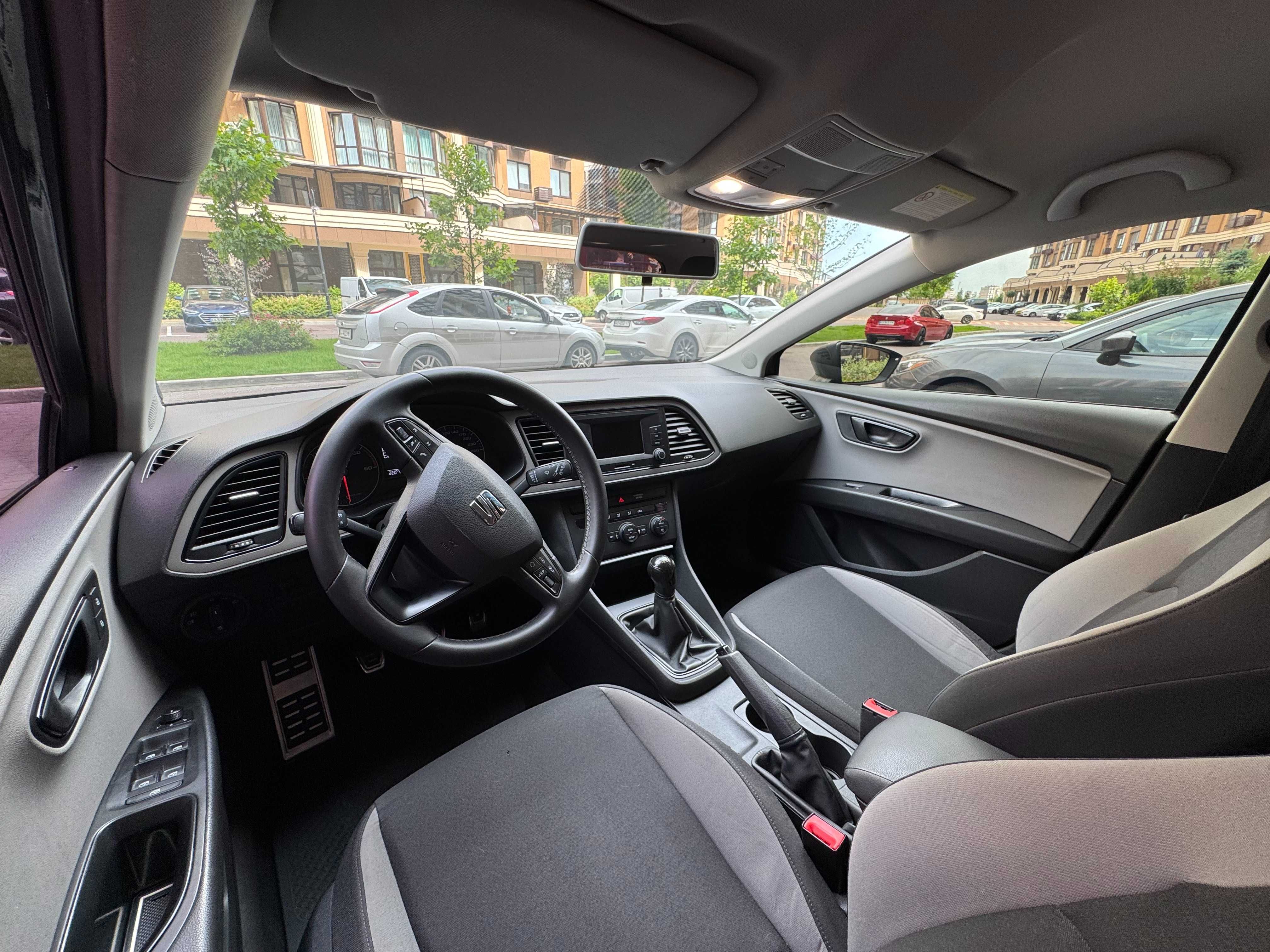 Продам SEAT Leon 2013
