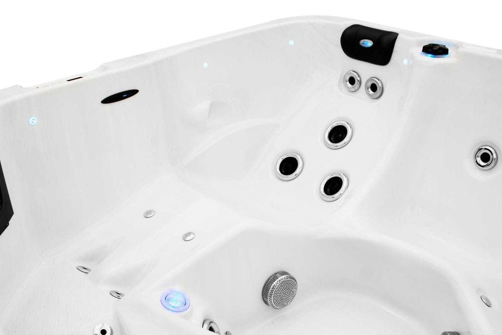 Jakuzzi zewnętrzne ogrodowe wewnętrzne model Relax, okazja!