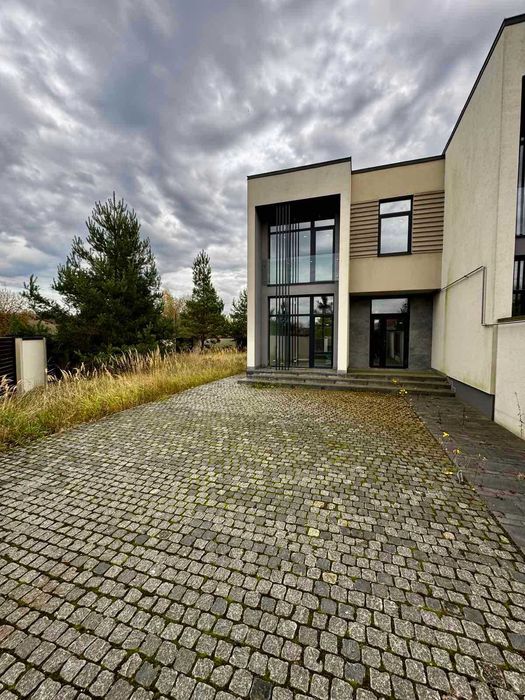 Продаж будинку в Сокільниках, Козацька Рада