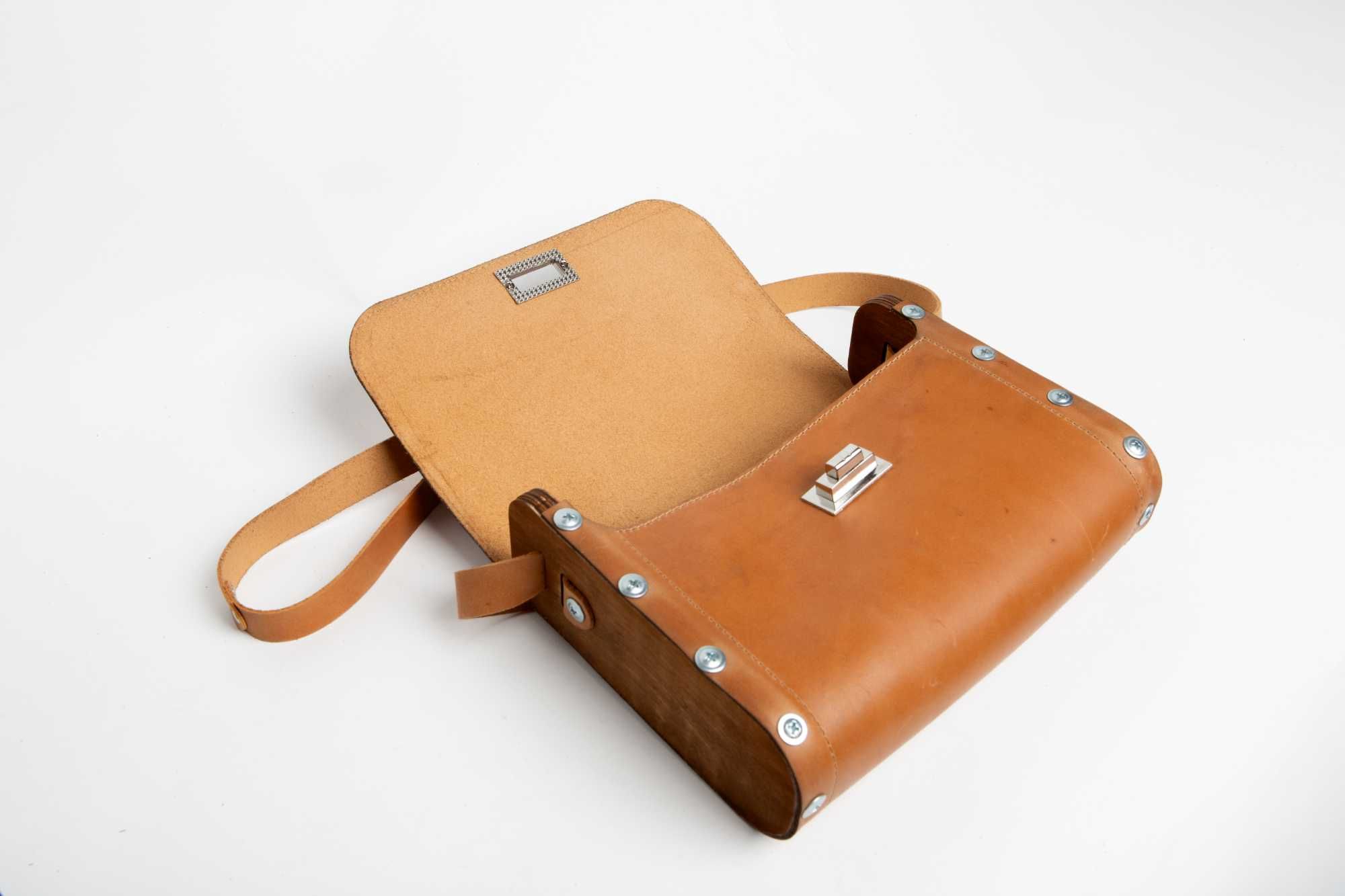 Жіноча шкіряна сумка з деревиною коричнева