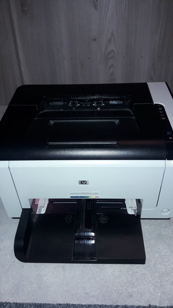 drukarka laserowa kolorowa wi-fi hp 1025nw wifi bezprzewodowa