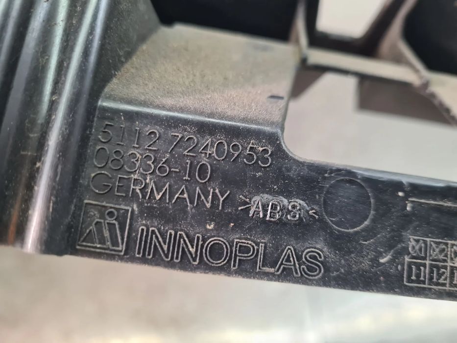 Guia de pára-choques trás central BMW 1 (F20)