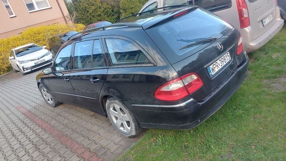 Mercedes Benz e240 2.6b w211