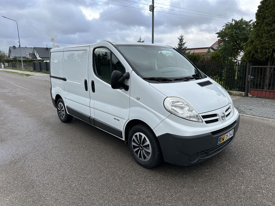 Renualt trafic opel vivaro l1h1 klima 220 tys km IMPORT