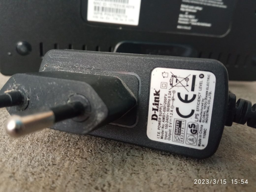 Роутер D- Link DIR-615, WI-FI