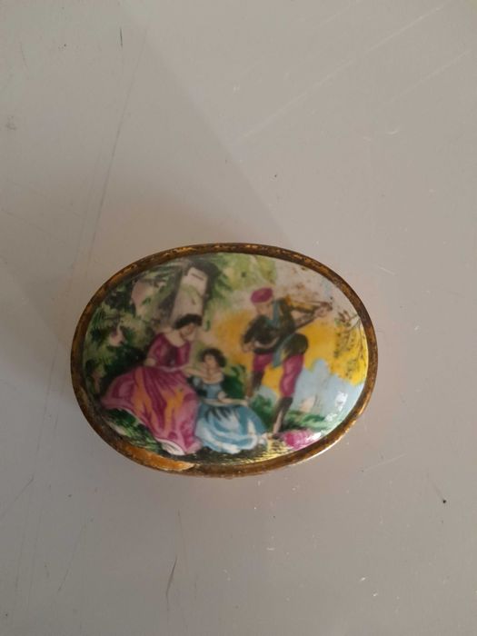 Caixas pequenas de coleção  antigas.