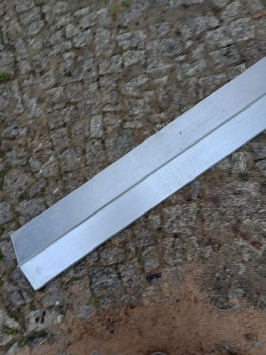 Opierzenie blacha kwasoodporna