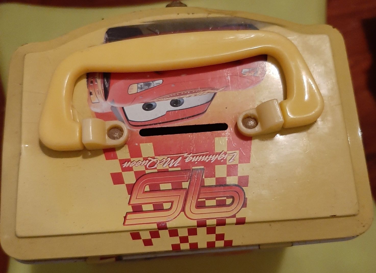 Mealheiro da Disney Pixar - "The world of cars"