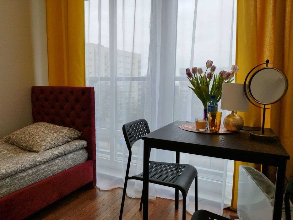 Stol i krzesła  używane IKEA (Wola-Warszawa)