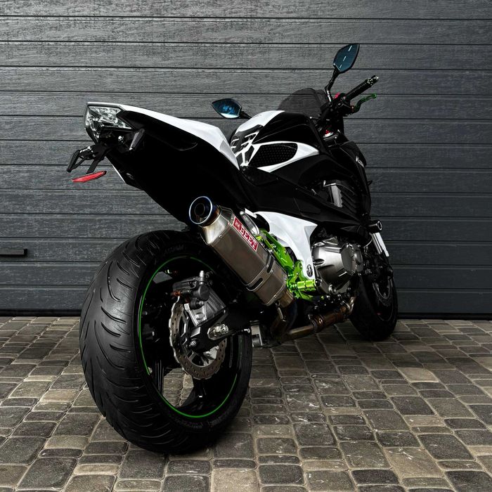 Продам мотоцикл Kawasaki Z800 (1433)