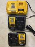 Зарядний пристрій  Dewalt DCB1102 DCB107 DCB112 DCB115 DCB118