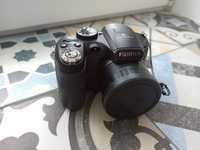 Фотоапарат Fujifilm FinePix S1800 HD ЗУМ х18