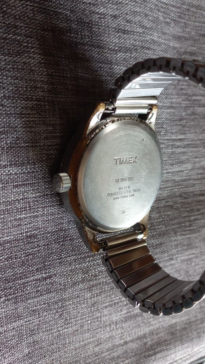 Sprzedam duży męski zegarek Timex Indiglo Data na bransolecie