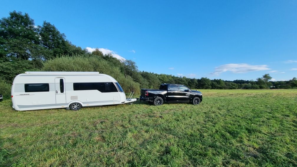 Hobby Premium 560 CFE przyczepa kempingowa