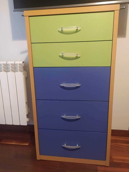 vendo mobilia de quarto de criança como nova