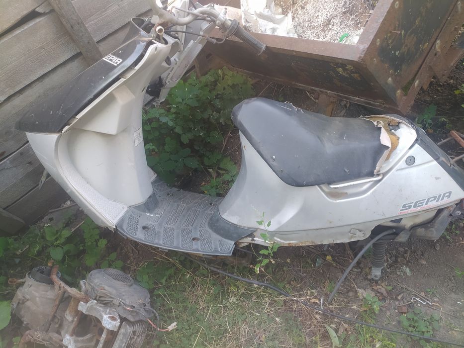 Продам мопед в розбор!! Сузуки Sepia