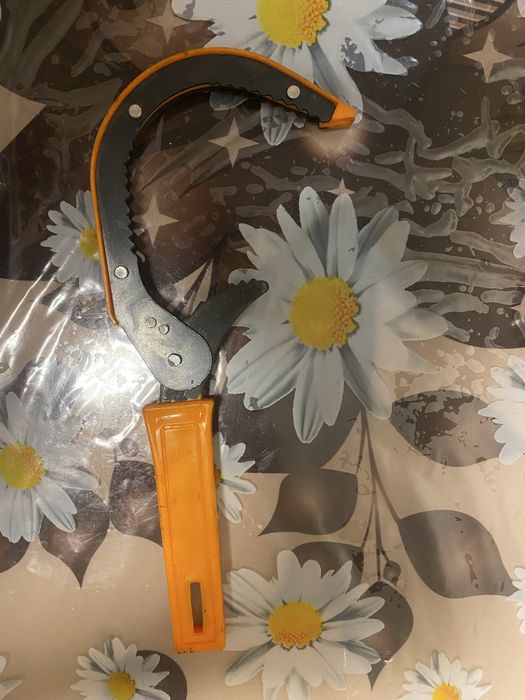 Ключ для снятия масляного фильтра