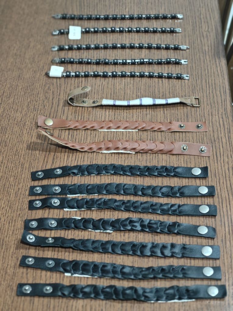 15 Pulseiras de Pele E metal