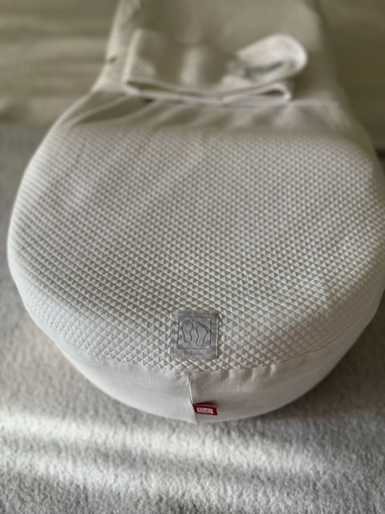 Кокон Red Castle ергономічний Cocoonababy