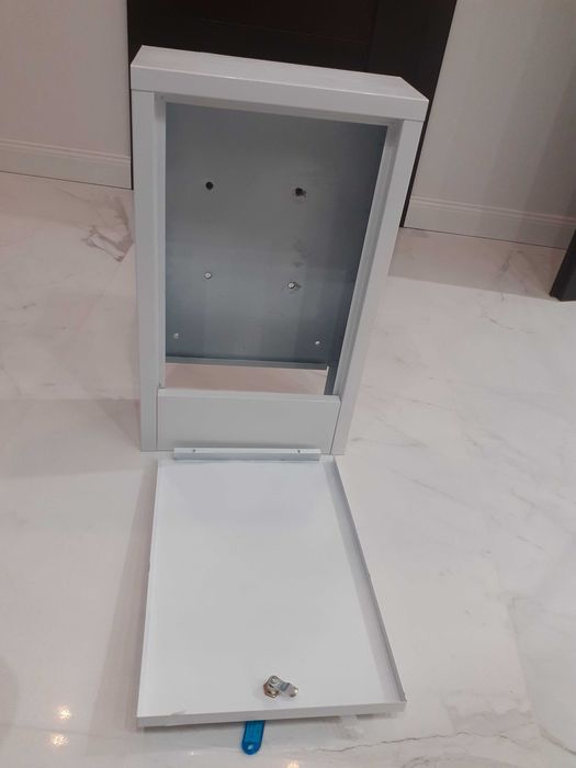 Szafka natynkowa szkrzynia rozdzielcza 4obw E SiGMA-Li