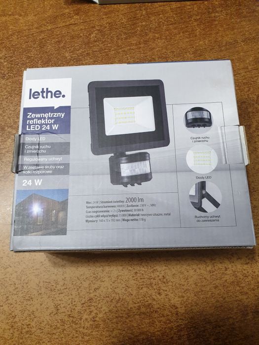 Zewnętrzny reflektor LED 24W