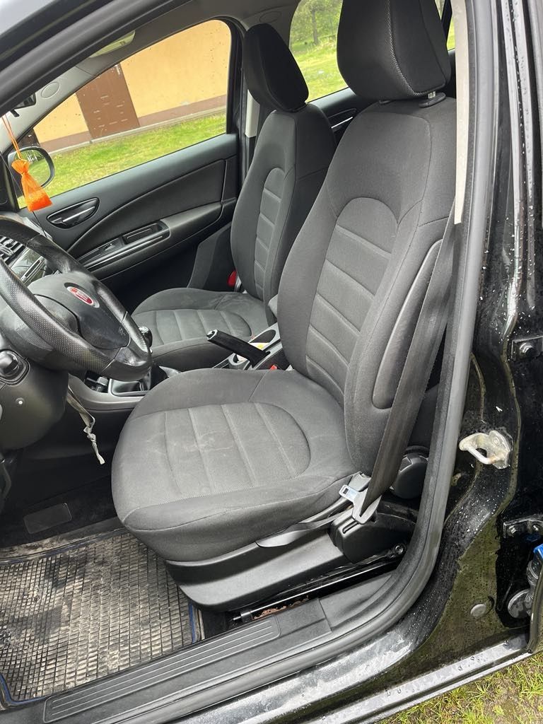 Sprzedam samochód osobowy Fiat Bravo
